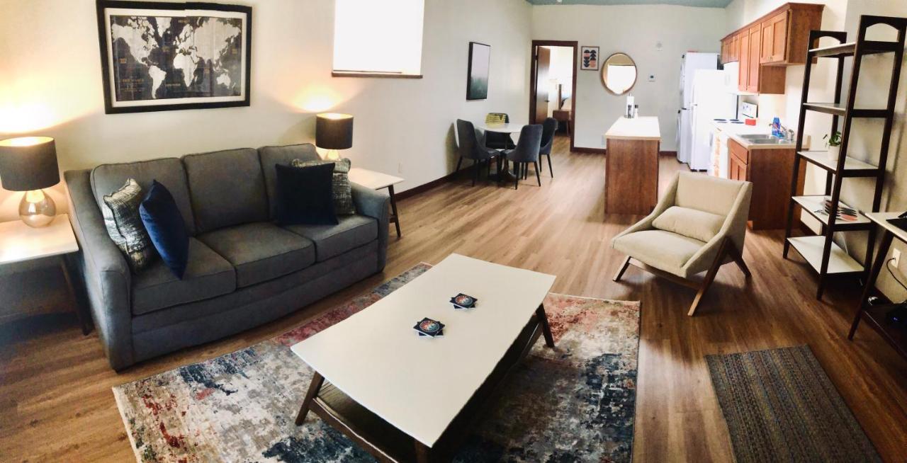 Your Downtown Rapid City Base Camp! Luaran gambar