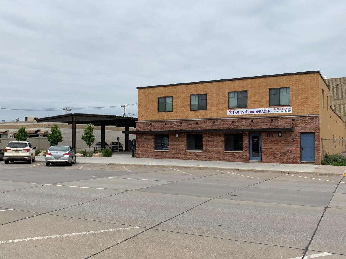 Your Downtown Rapid City Base Camp! Luaran gambar