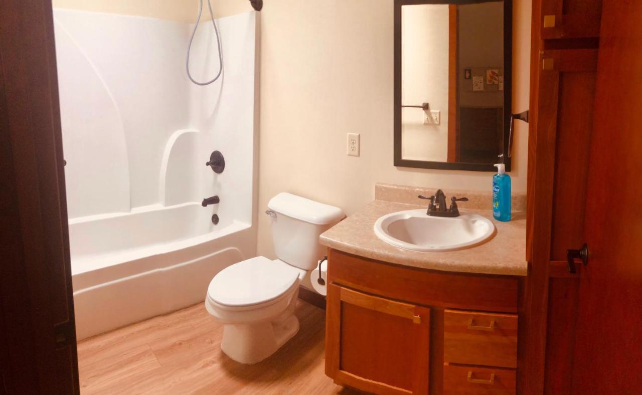 Your Downtown Rapid City Base Camp! Luaran gambar